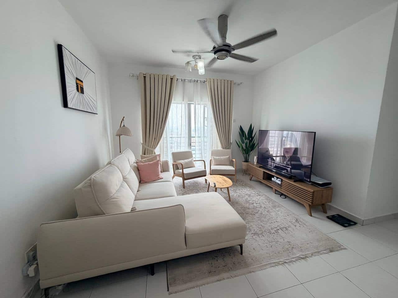 Apartment M Tiara Apartment Larkin 1