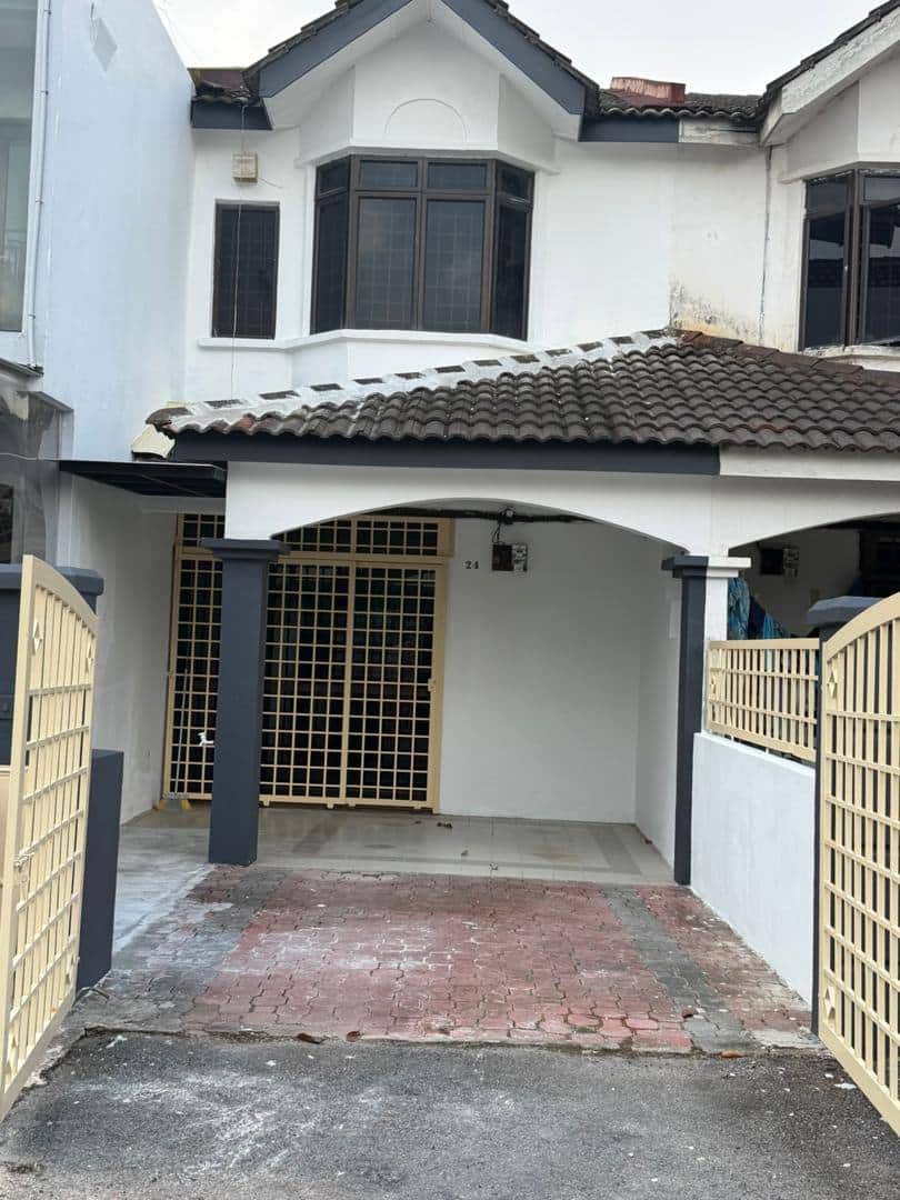 2-Storey Terrace Sri Yacob