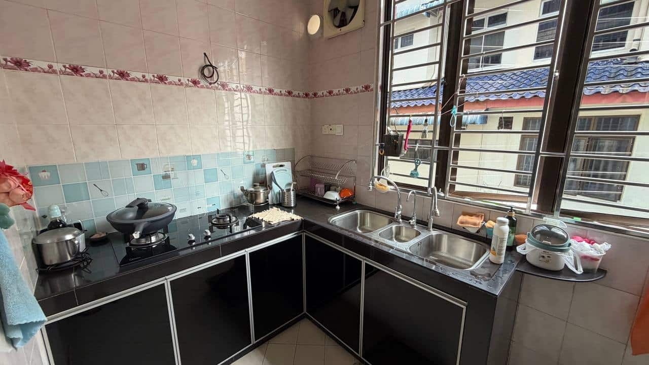2-Storey Terrace Taman Pulai Utama 4