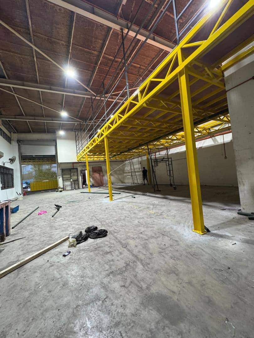 Semi-D Factory Gelang Patah 3