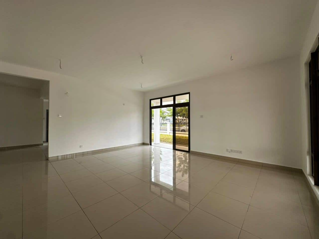 Double Storey Terrace House Taman Mutiara Rini 4