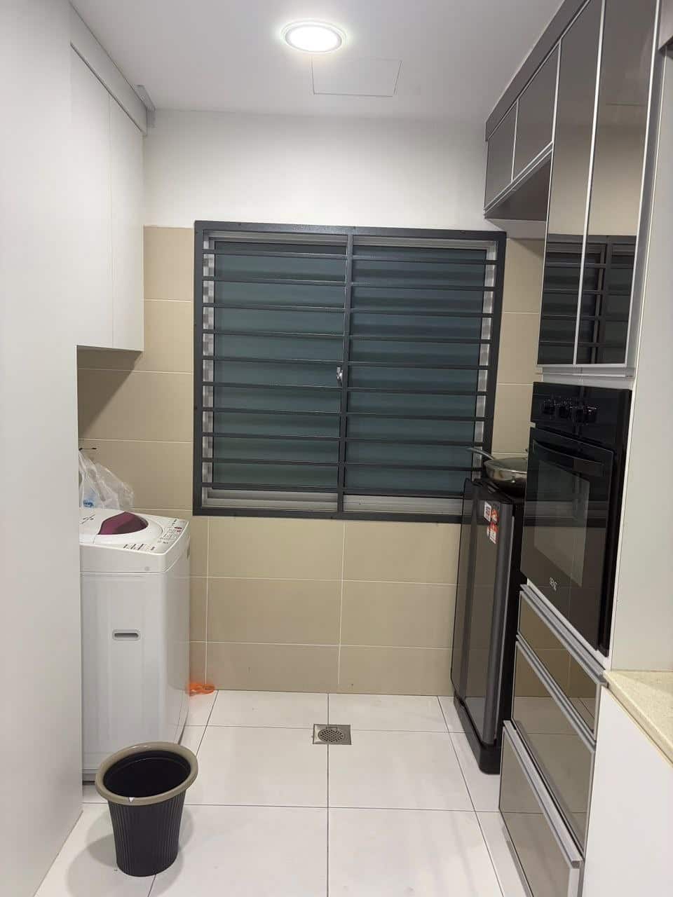 Service Apartment Akademik Suite @Austin Heights Mount Austin 6