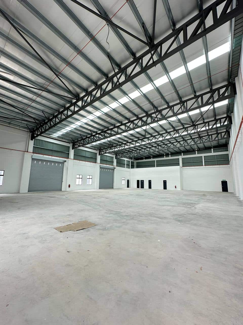 Semi-D Factory Eco Business Park 1 4