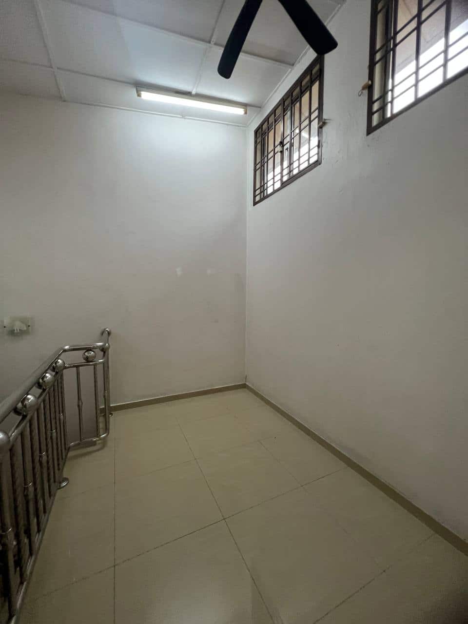 Single Storey Terrace House Bukit Indah 8