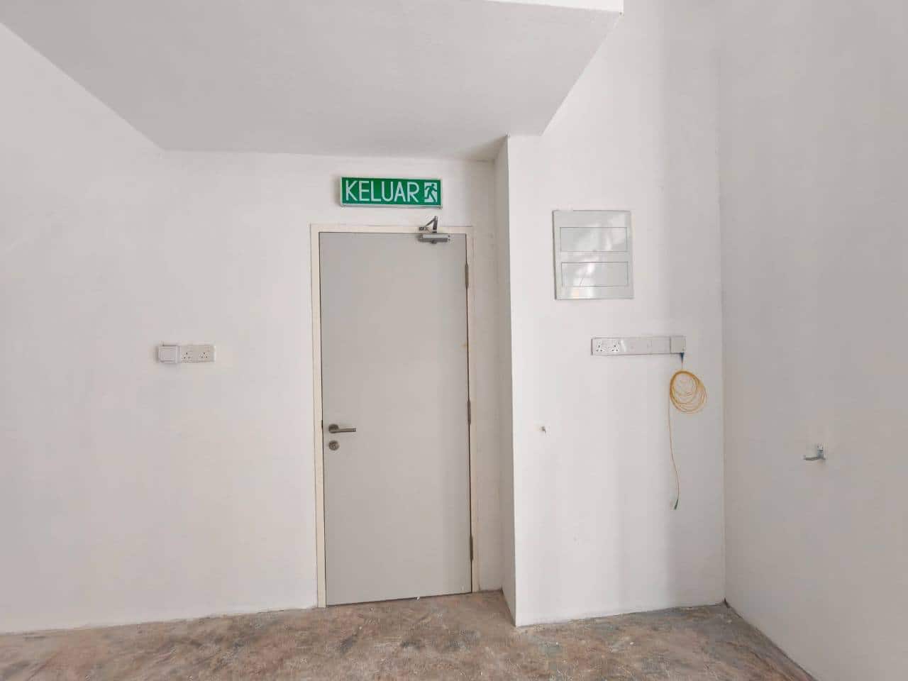 Ground Floor Shoplot Pelangi Avenue 5
