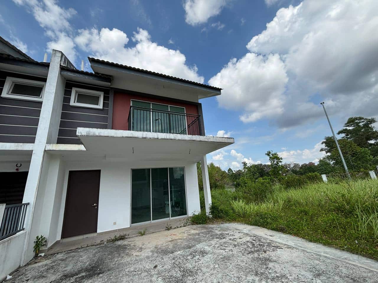 Corner Double Storey Terrace House Taman Nusa Damai 3