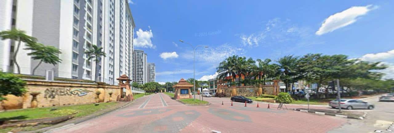 3 sty Shop lot Endlot Mount Austin