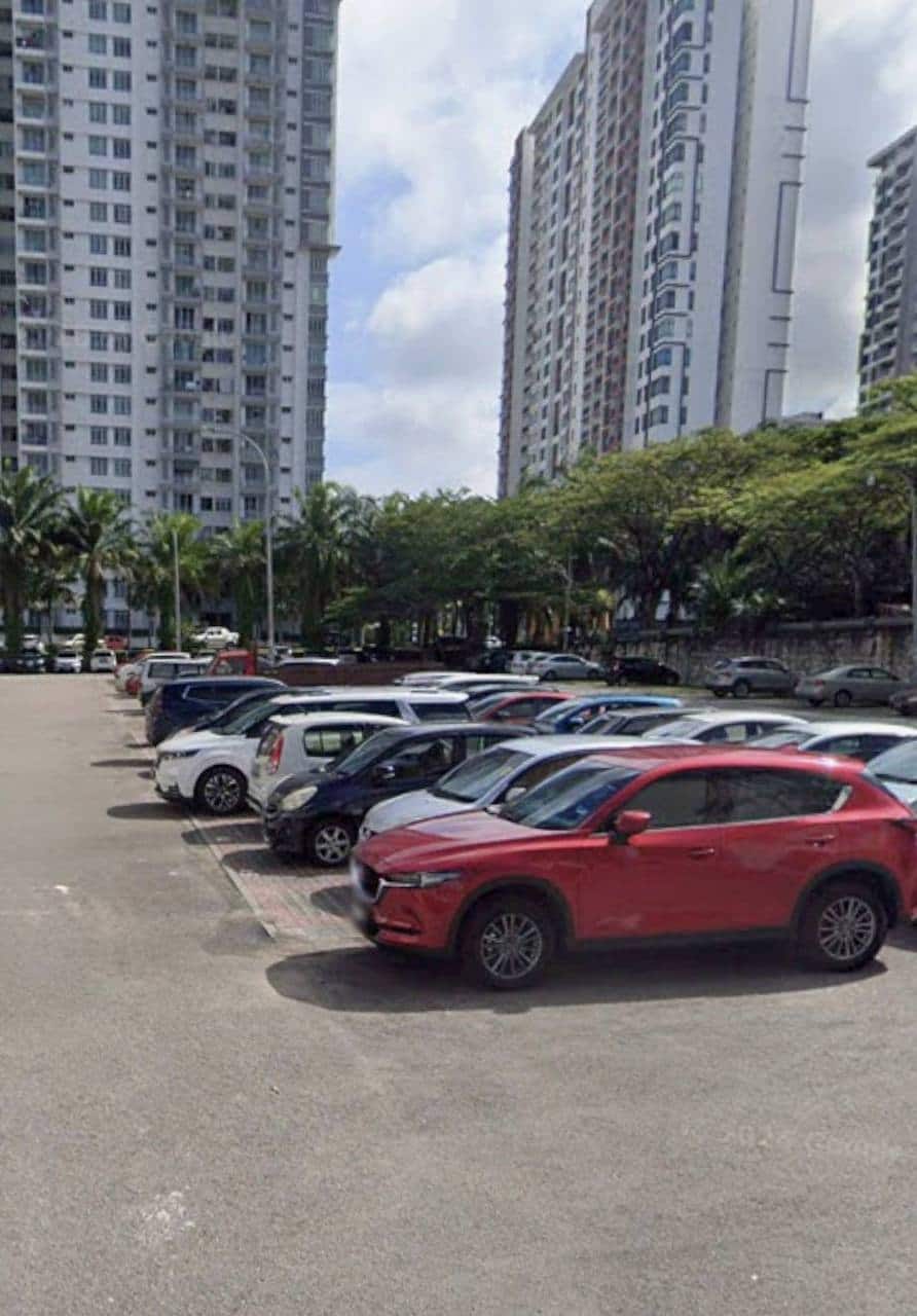 3-Storey Shop Endlot Taman Austin Perdana 3