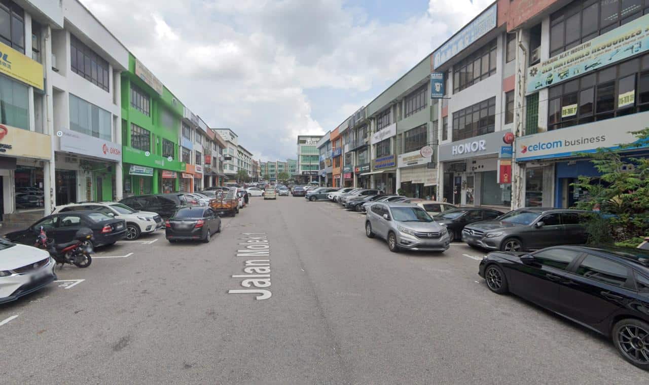 3 STY Shoplot Taman Molek 5