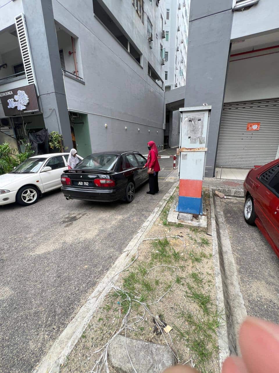 Shop Tebrau 6