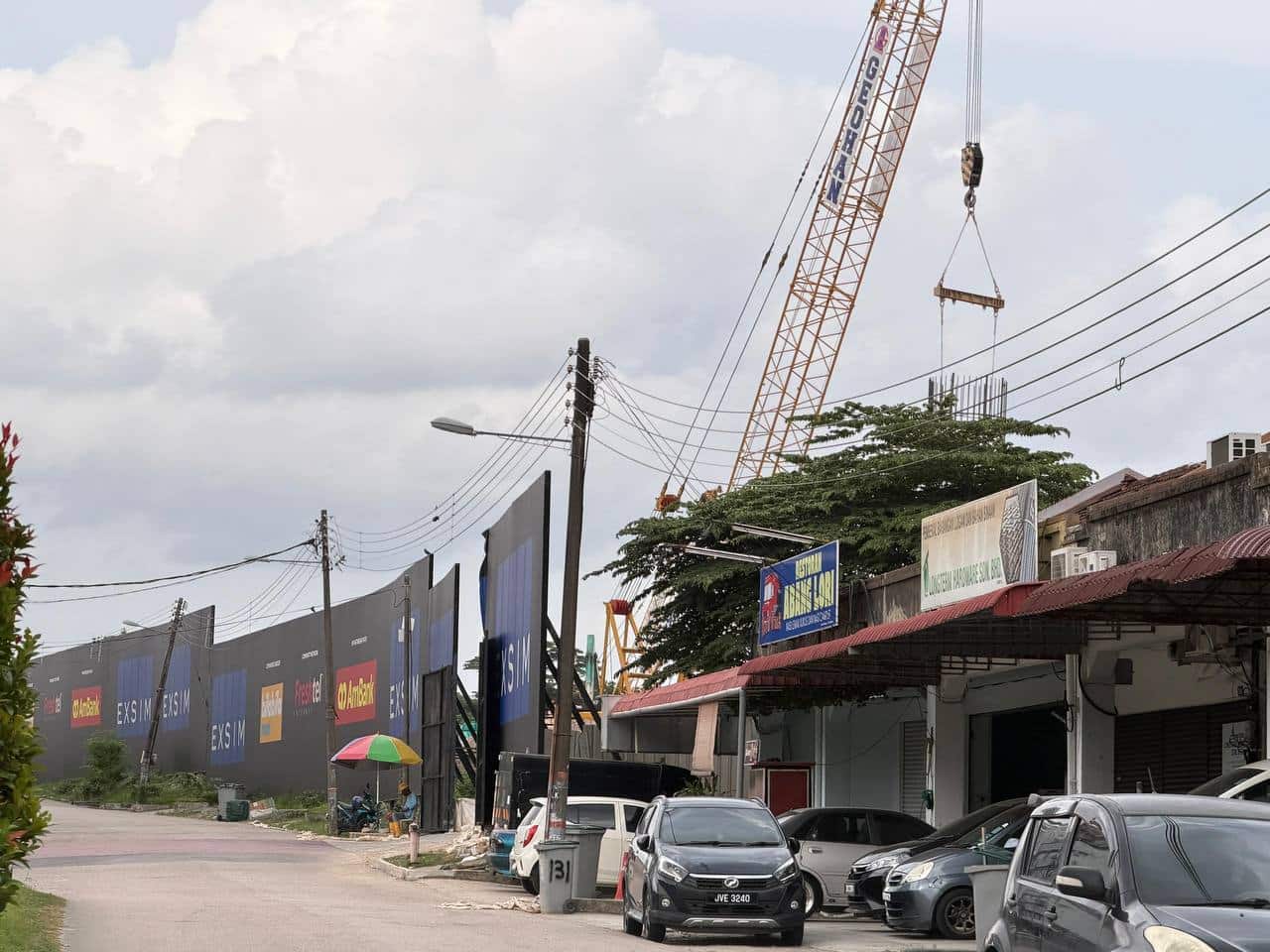 Single Storey Shop Corner & Intermediate Jalan Lumba Kuda 2
