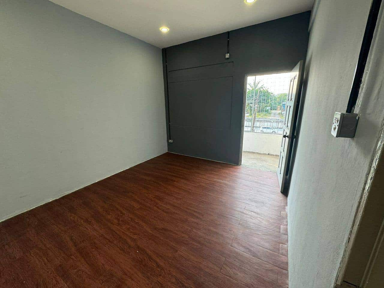Double Storey Shoplot Taman Tasek 9