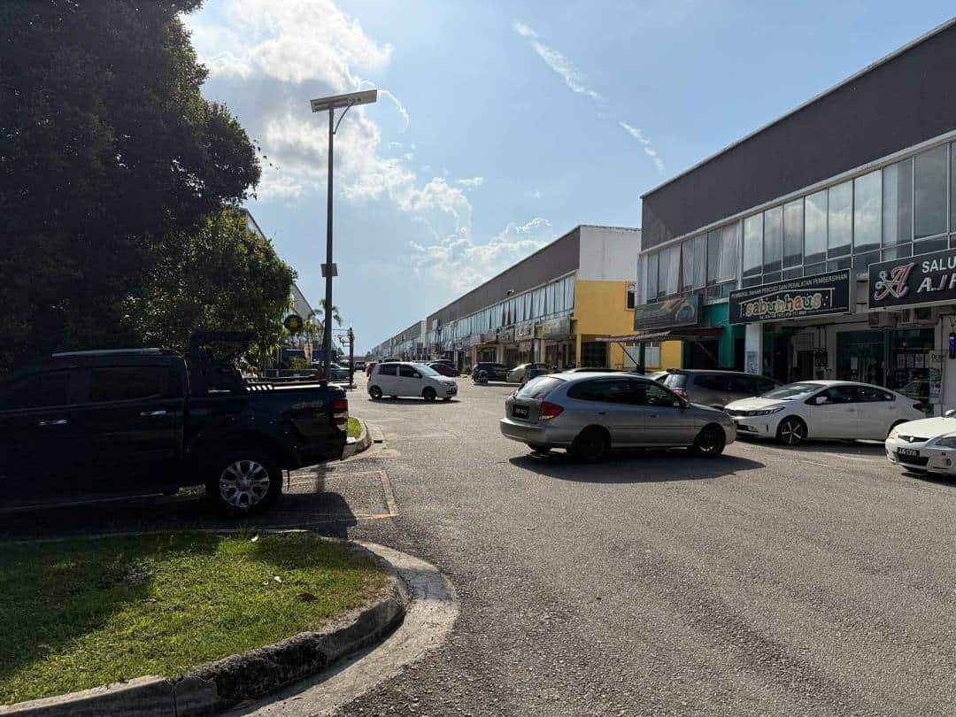 2-Storey Shop Office Jalan Rambai 12