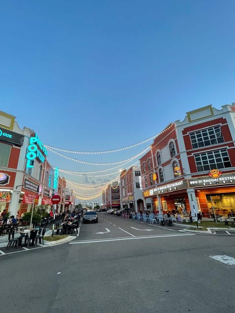 2 storey Shoplot Mount Austin