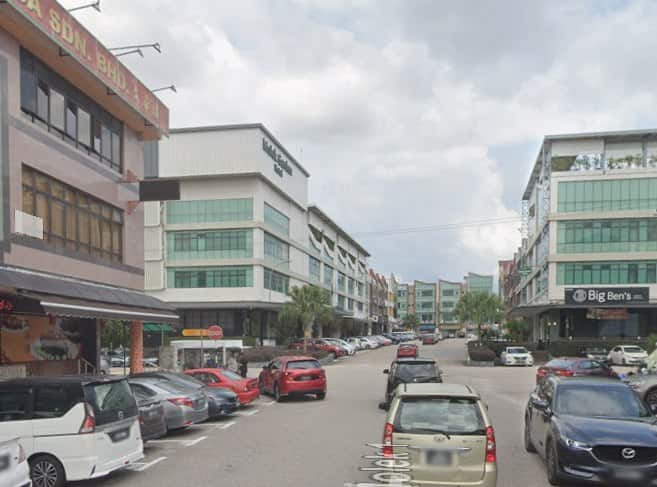 3 Storey Shoplot (Ground Floor) Taman Molek 3