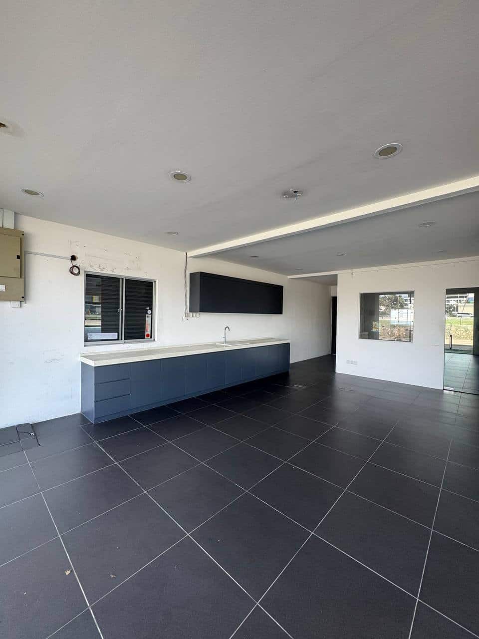 Shoplot Sri Plentong 4