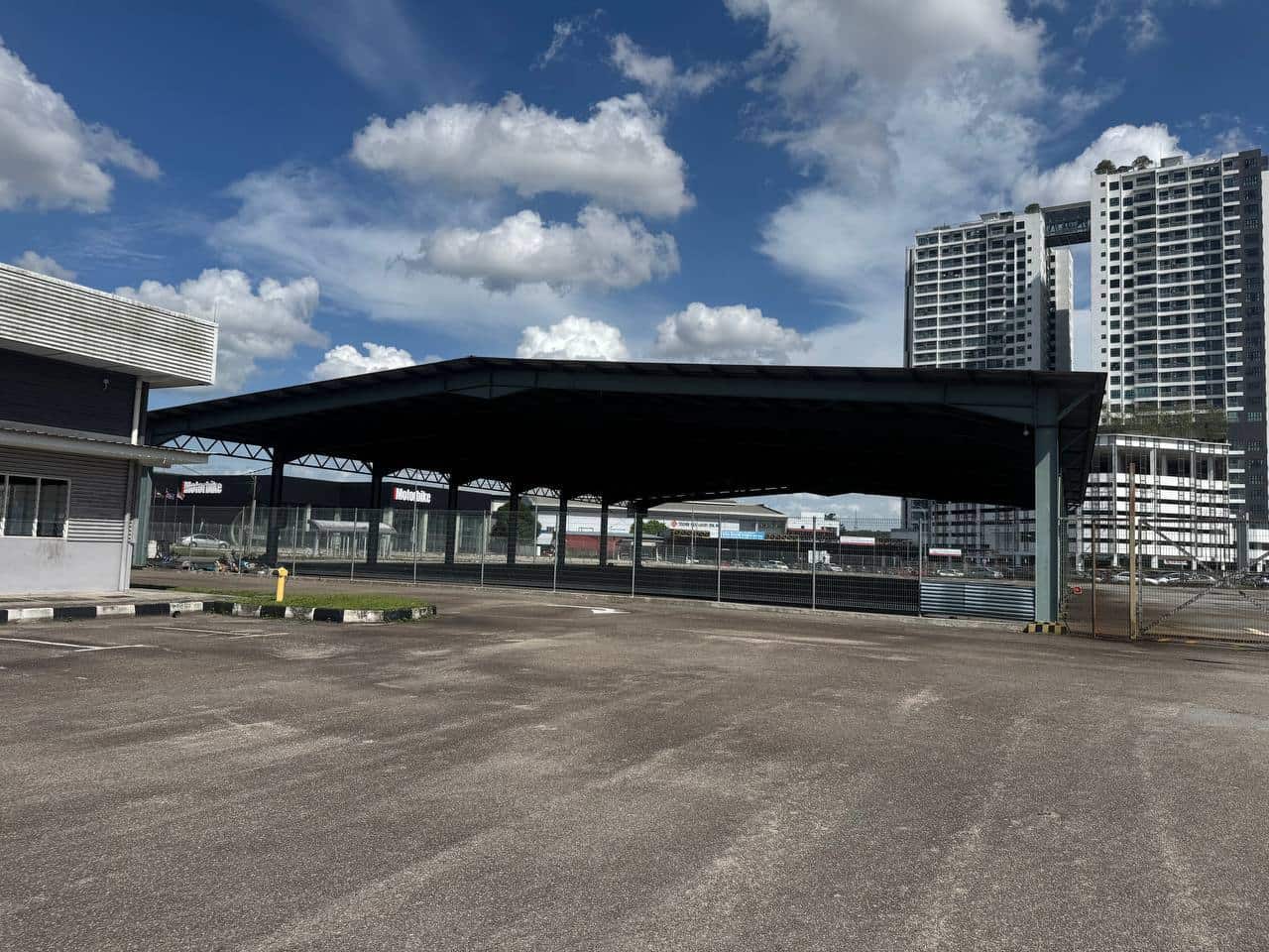 Commercial land Sri Plentong 2