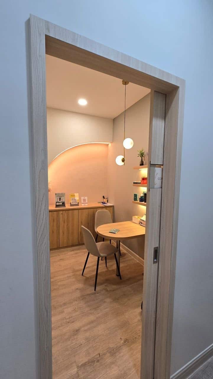 3 Sty Shoplot Taman Molek 4