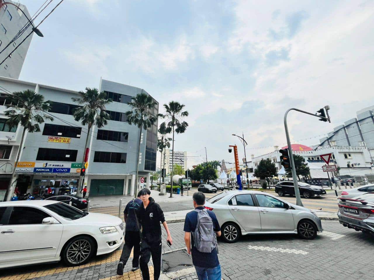 4.5-Storey Shop Lot Jalan Wong Ah Fook 4