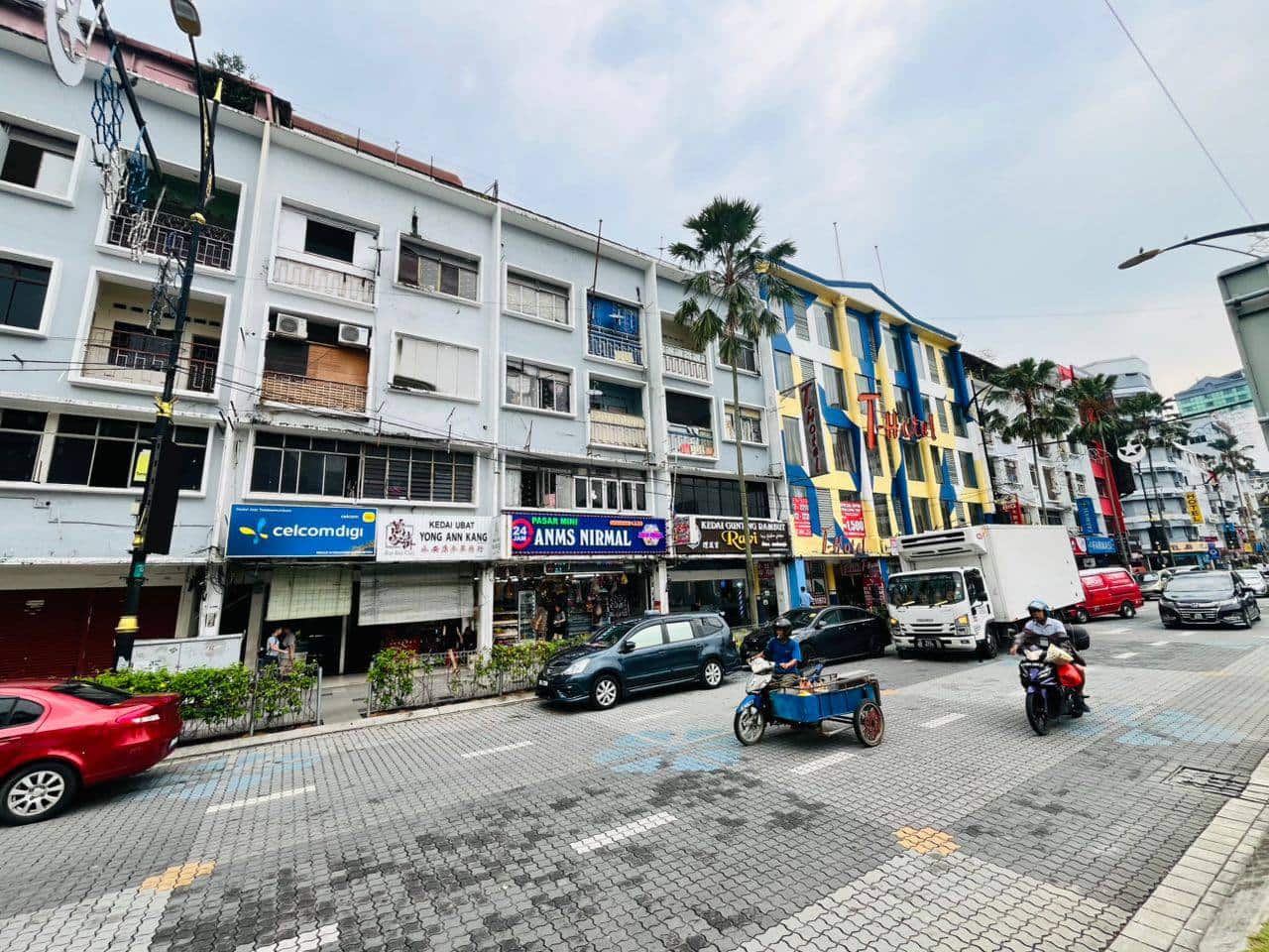 4.5-Storey Shop Lot Jalan Wong Ah Fook 5