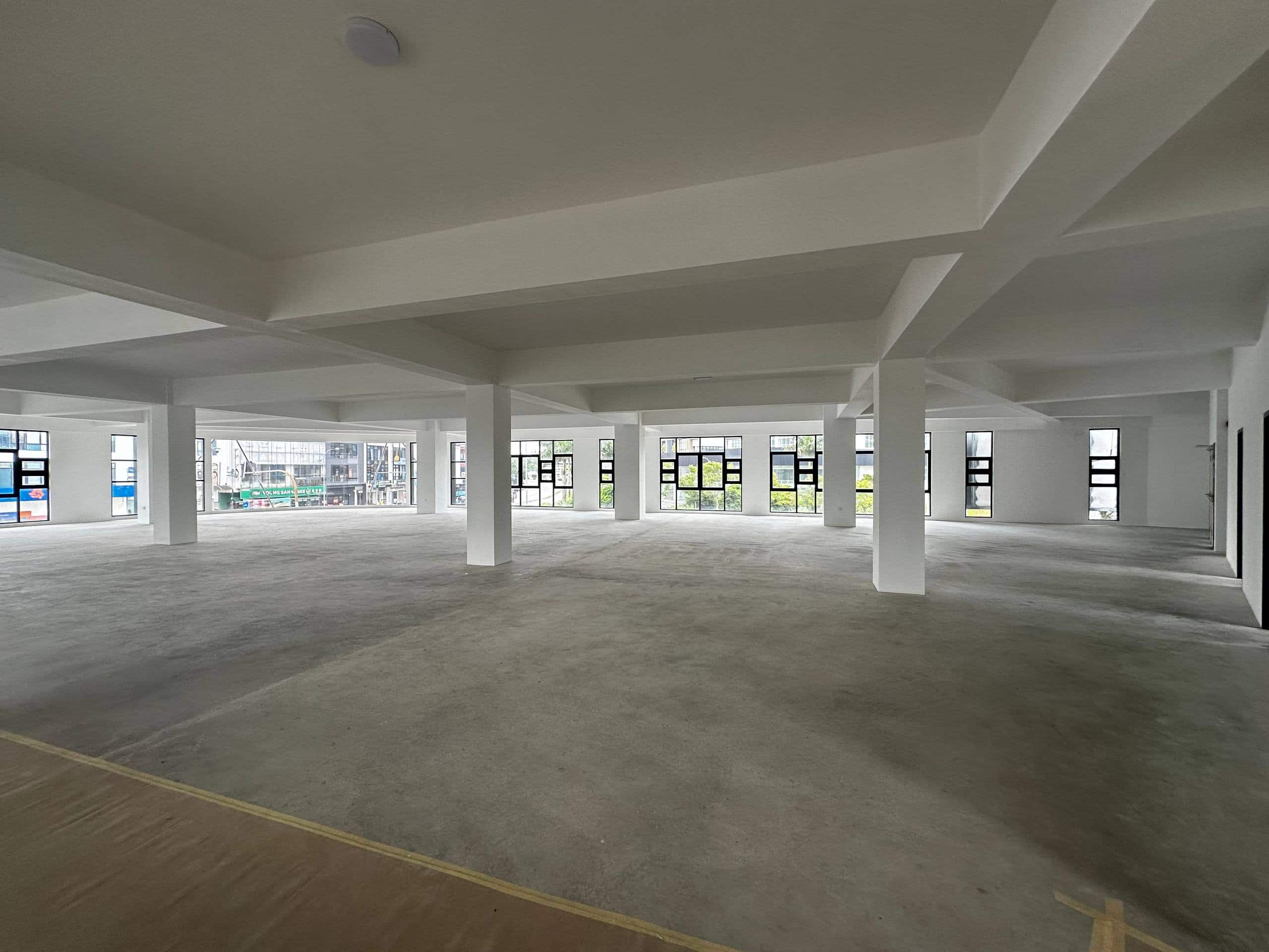 Corner Commercial Office Bukit Indah 5