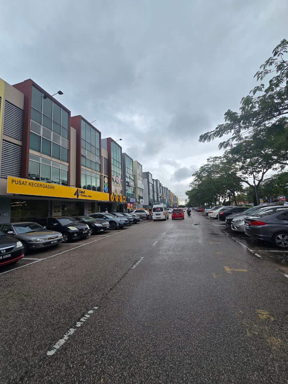 Three Storey Shop - Intermediate Jalan Adda 7 2