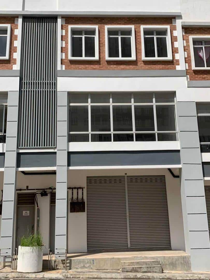 3-Storey Shoplot Nusa Sentral