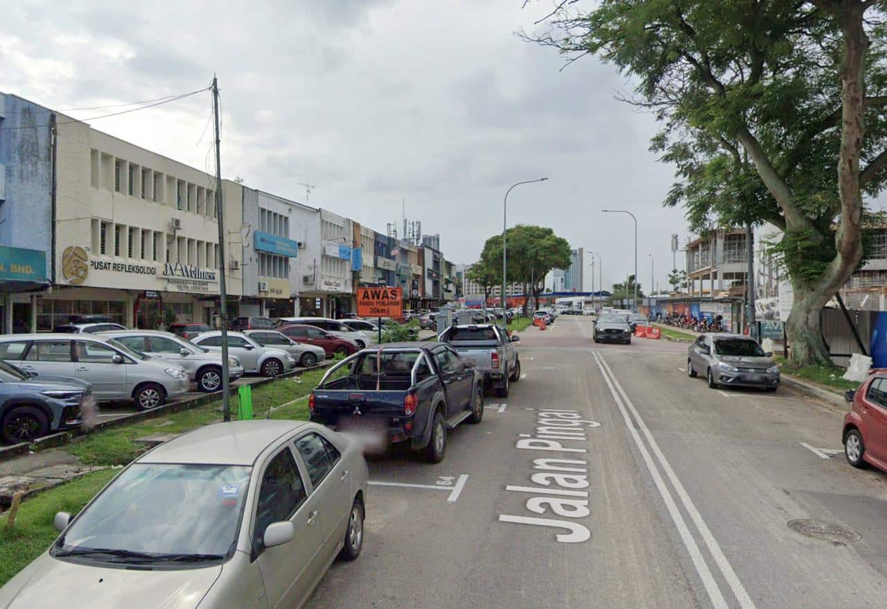 3-Storey Shop Lot Jalan Pingai 2