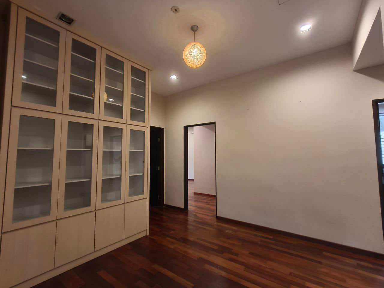 Double Storey Bungalow Taman Sri Tebrau