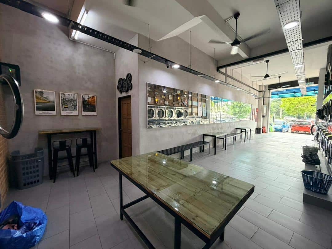 3 Storey Shoplot / Office Jalan Lembah 19 5