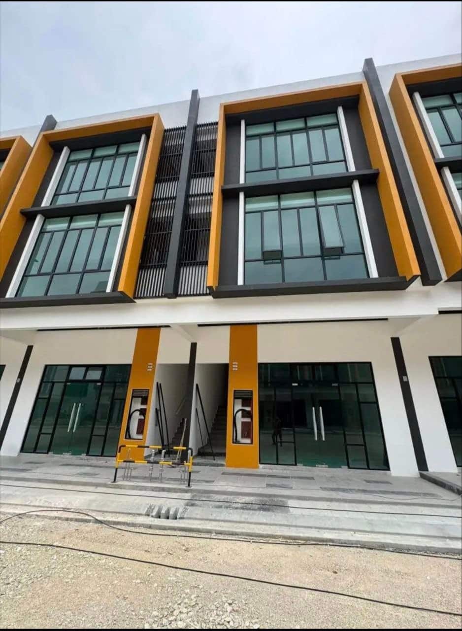 3 Storey Commercial Shoplot Permas Avenue New Shoplot 3