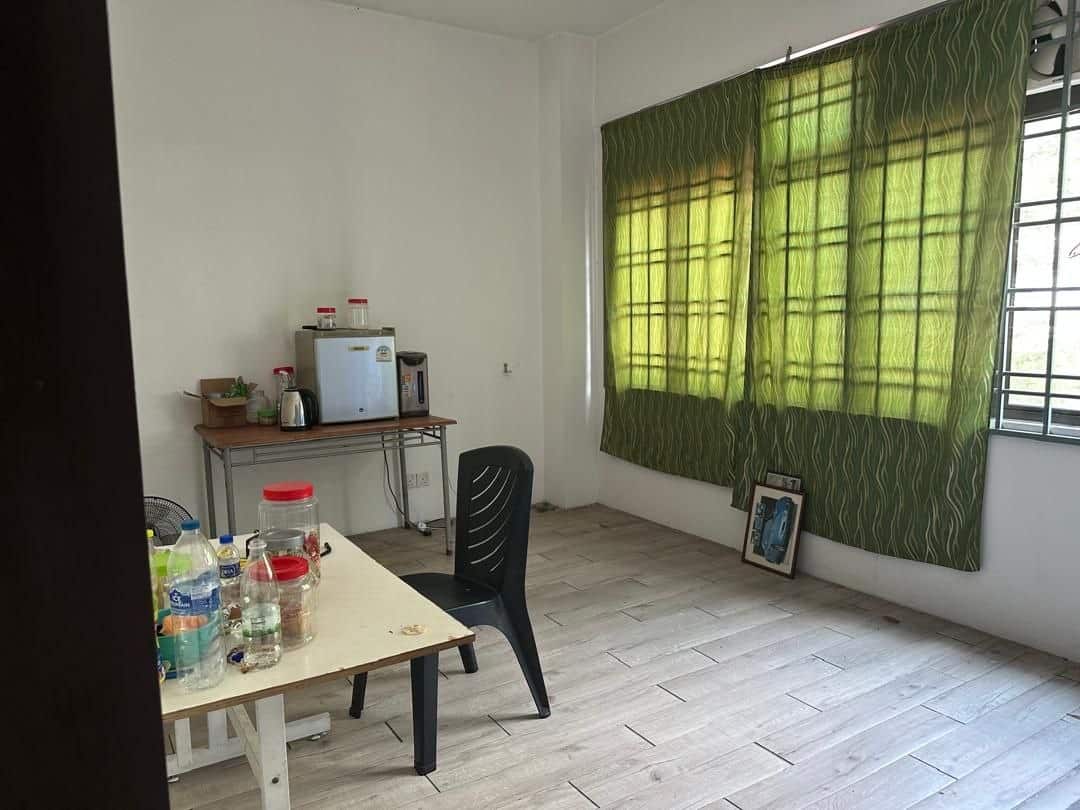 Double Storey Shoplot Intermediate Taman Rinting 9