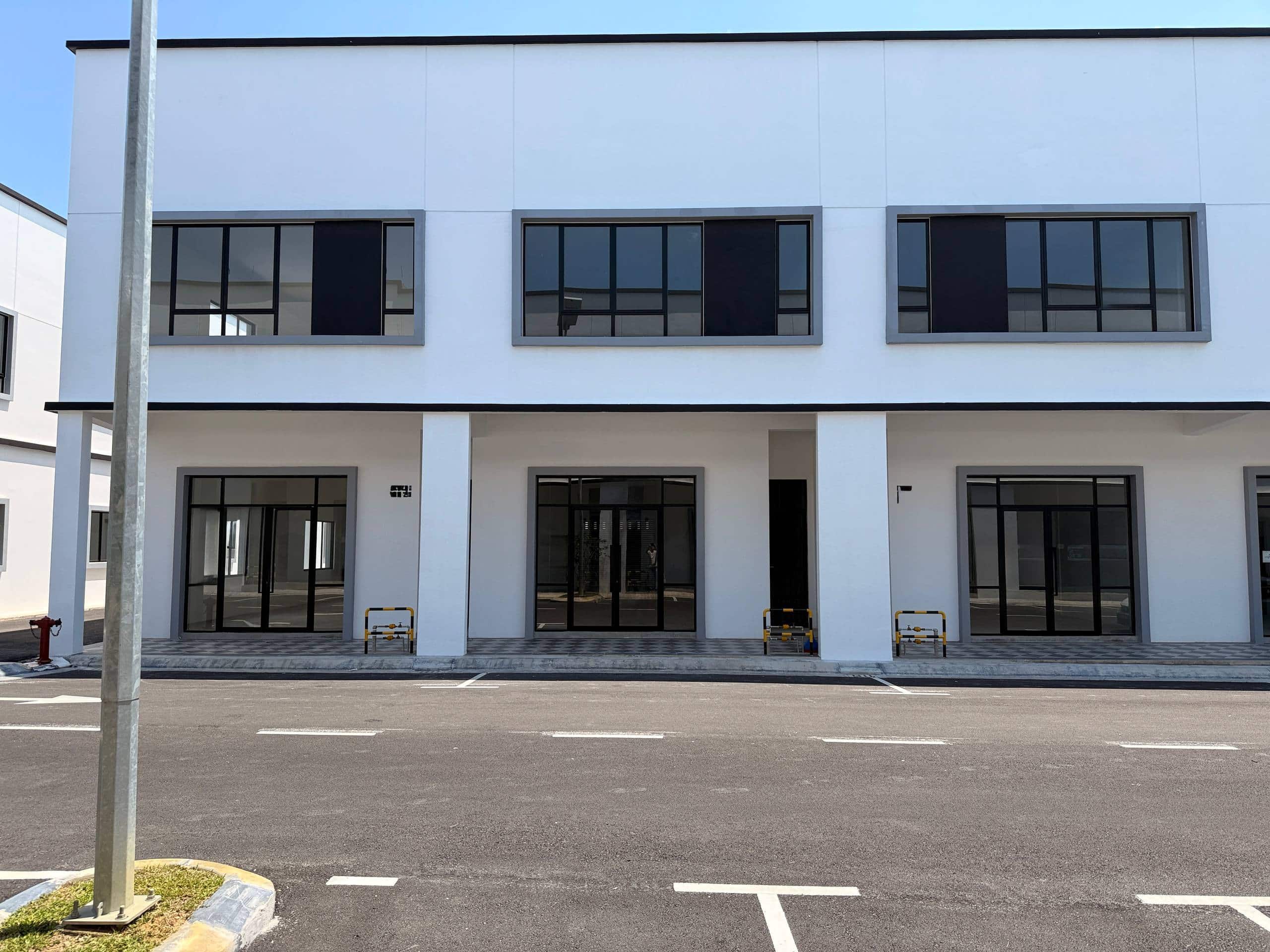 2-Storey Shop Office Eco Tropics Avenue 2