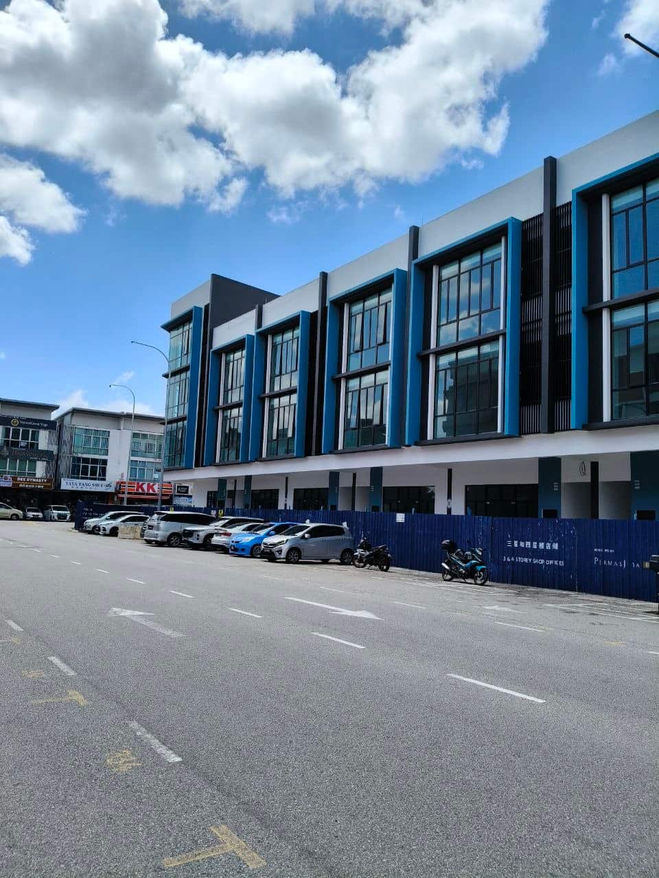 3 Storey Shoplot Permas Jaya 2