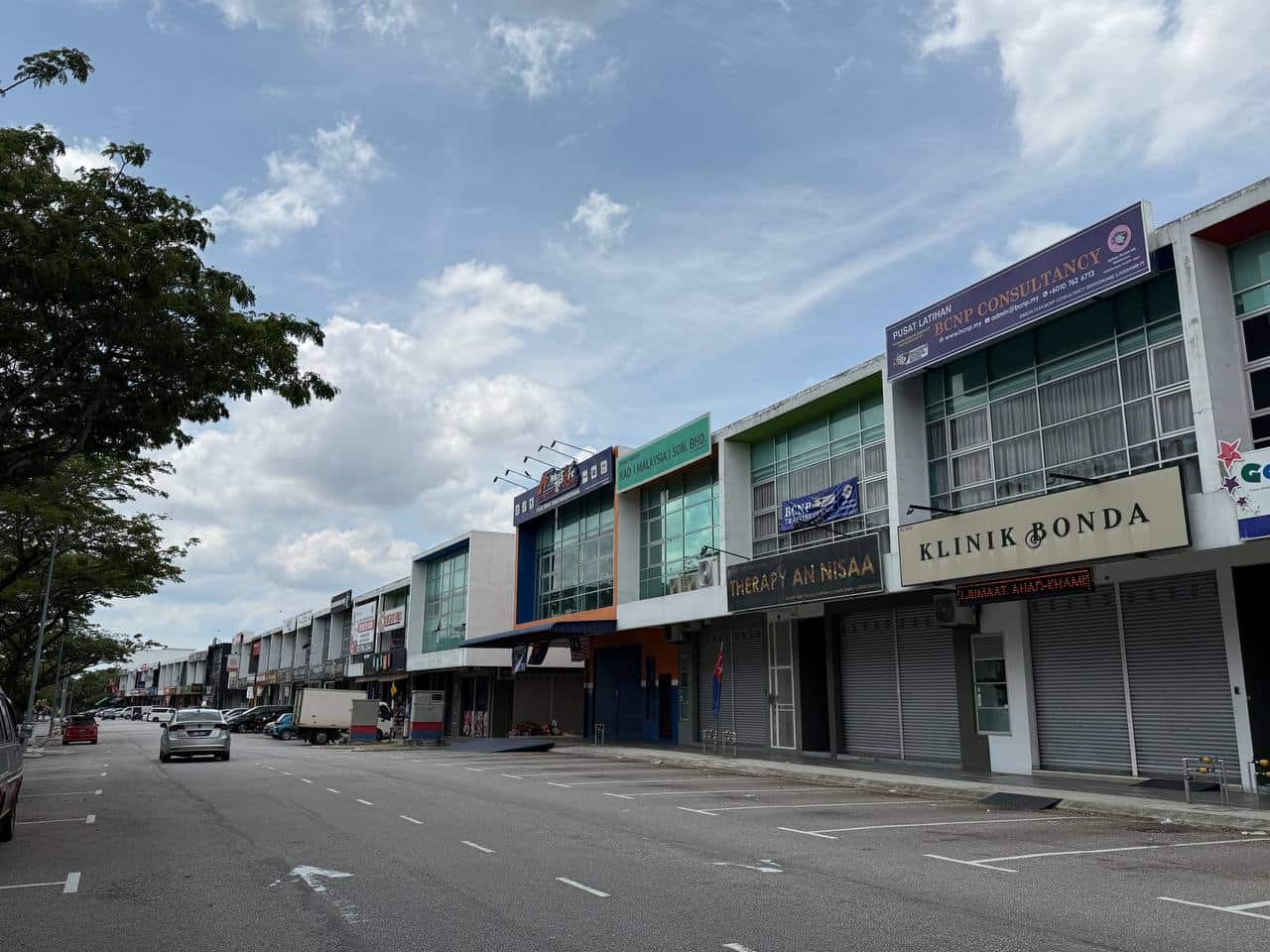 Double Storey Shop Lot Bandar Dato Onn