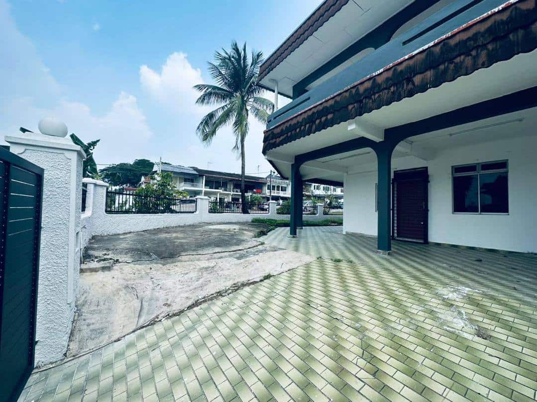 Corner Double Storey House Taman Sri Tebrau