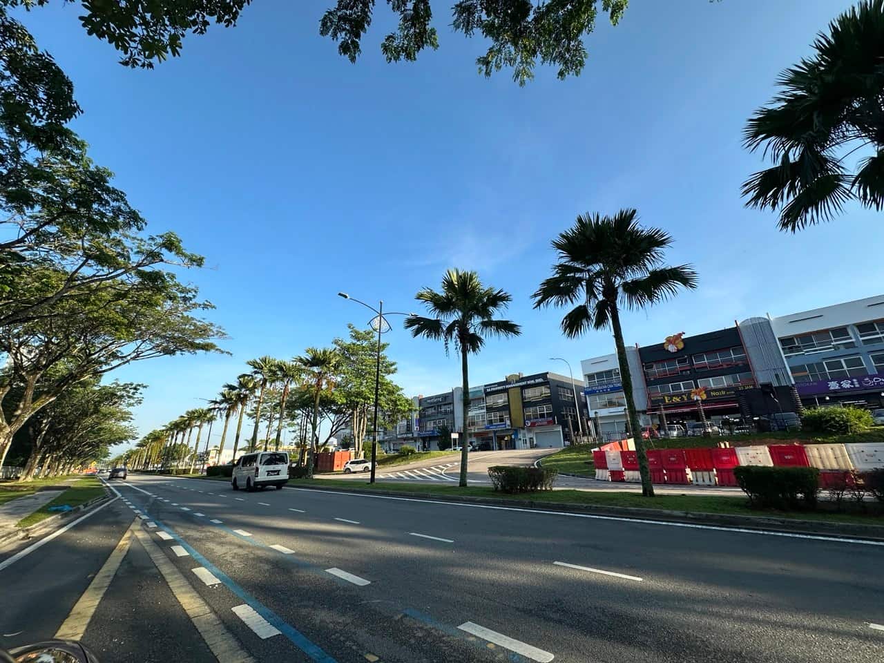 3 Storey Shoplot Seri Austin