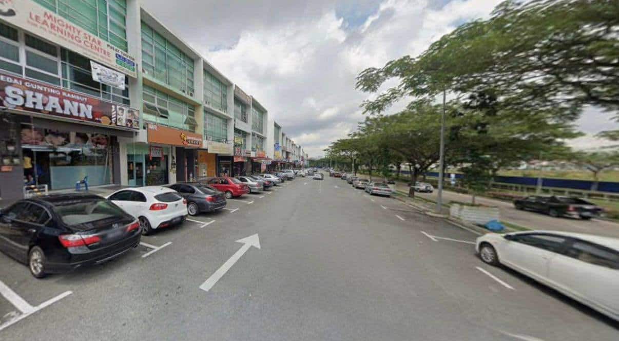 3-Storey Shoplot Bandar Dato Onn 4