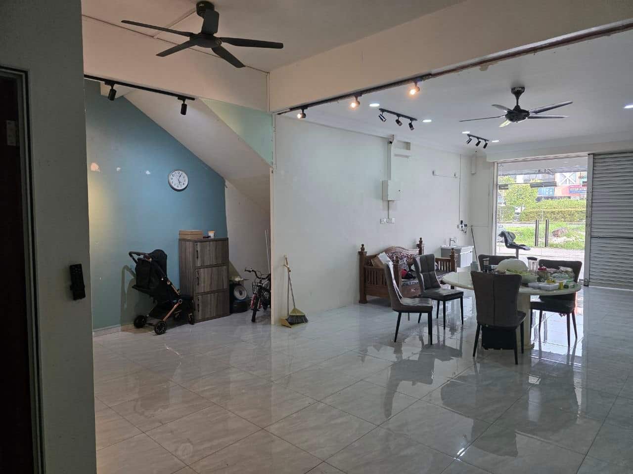 Double Storey Shoplot Bandar Uda Utama 3