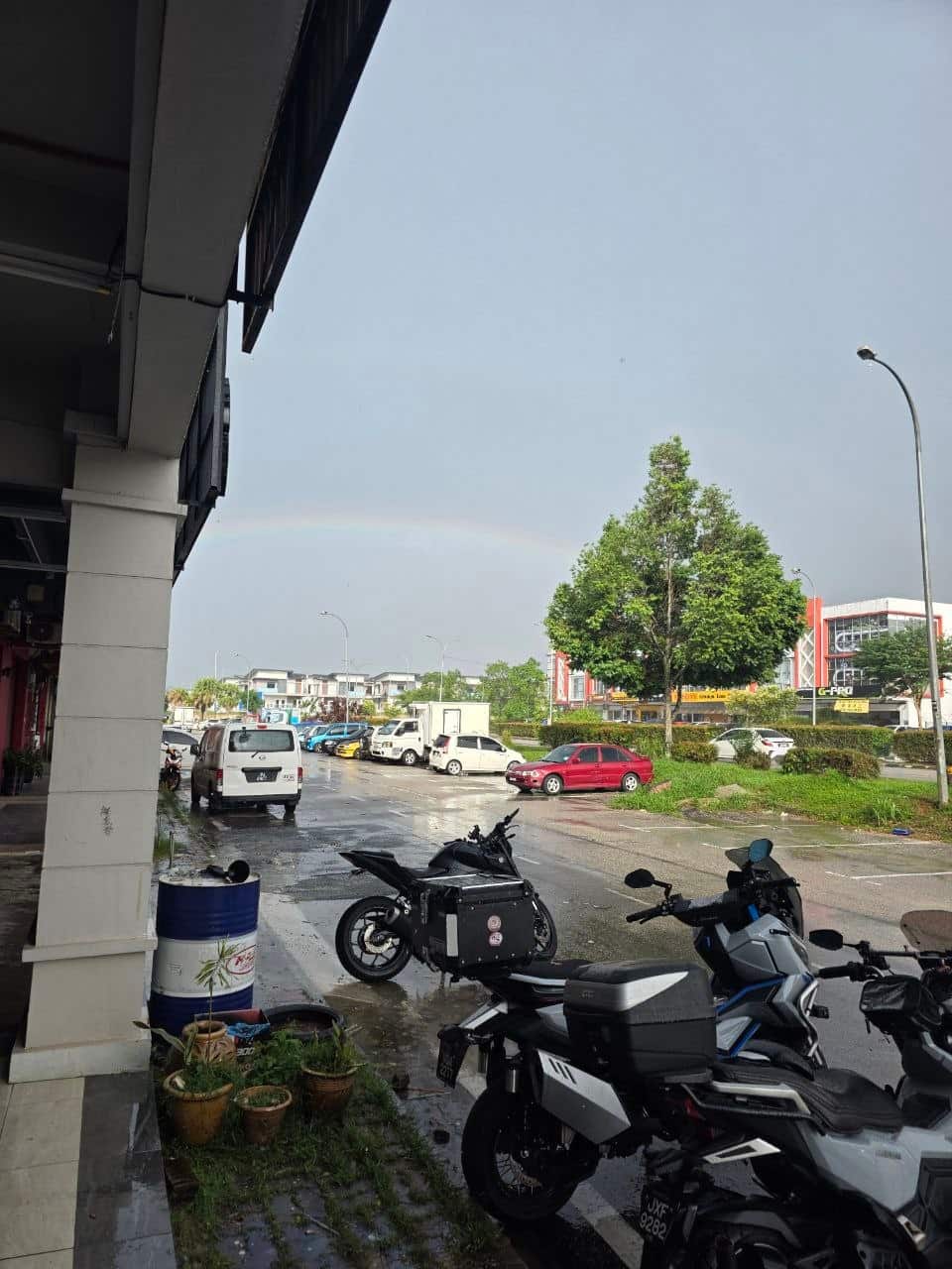Double Storey Shoplot Bandar Uda Utama