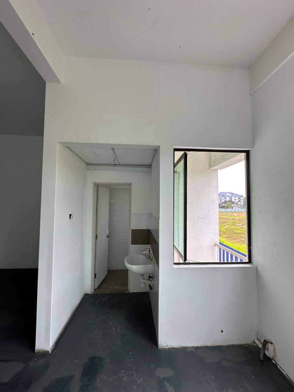 1st Floor (3-Storey Shoplot) Bandar Dato Onn 5