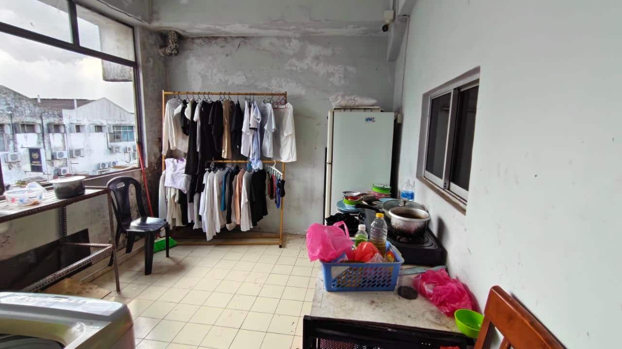 2-Storey Shop-Office Taman Anggerik