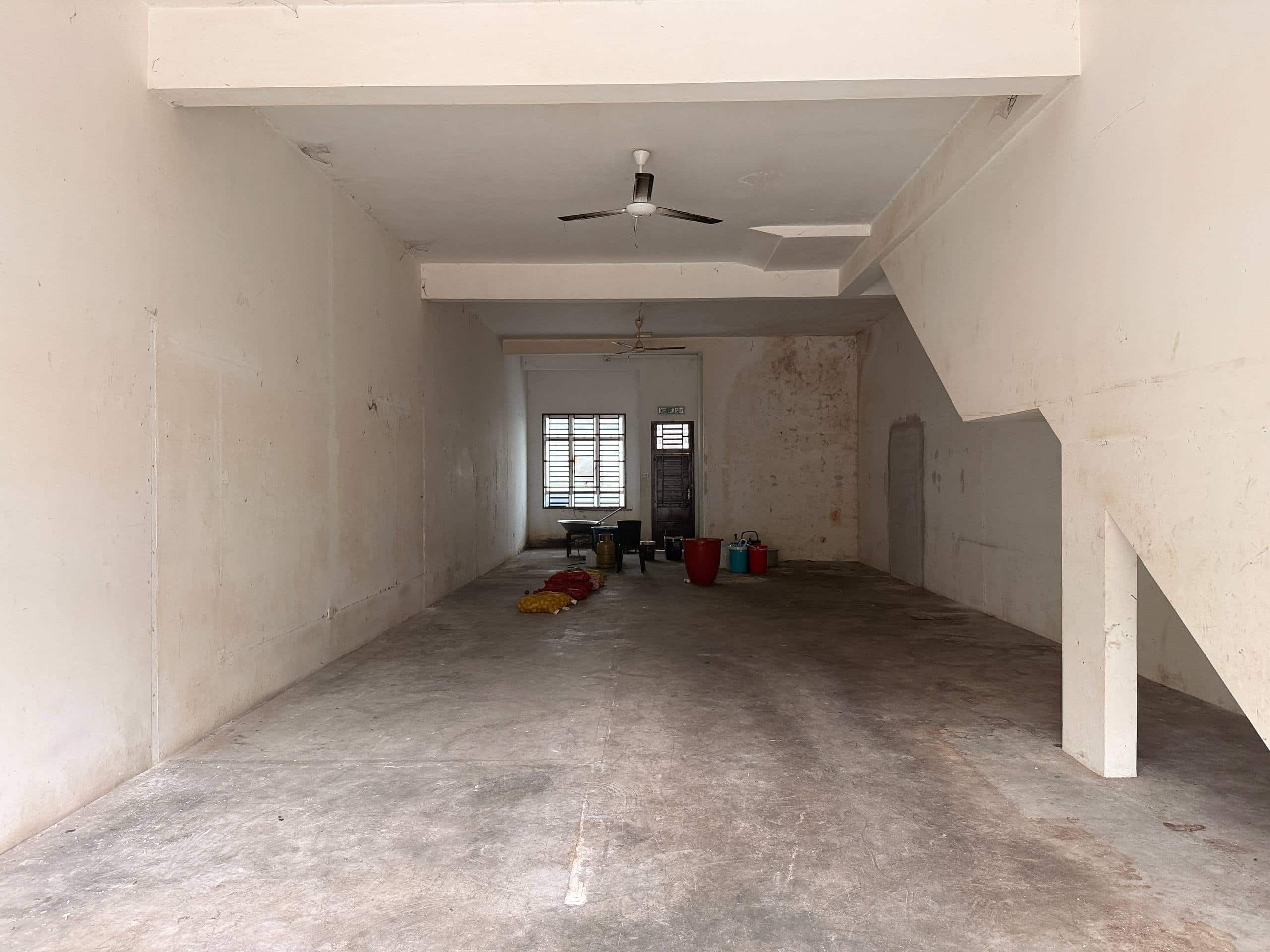 2 Storey Shop Office Taman Pasir Putih 7