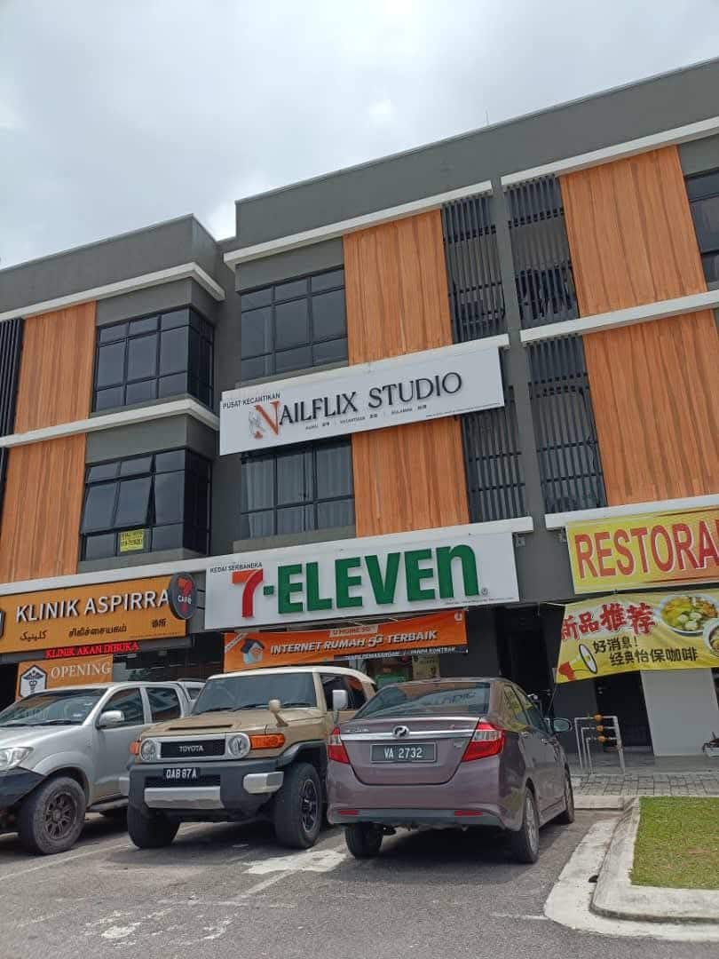 3 Sty Shoplot Jalan Niaga Aspira 1/1, Kampung Tiram 6
