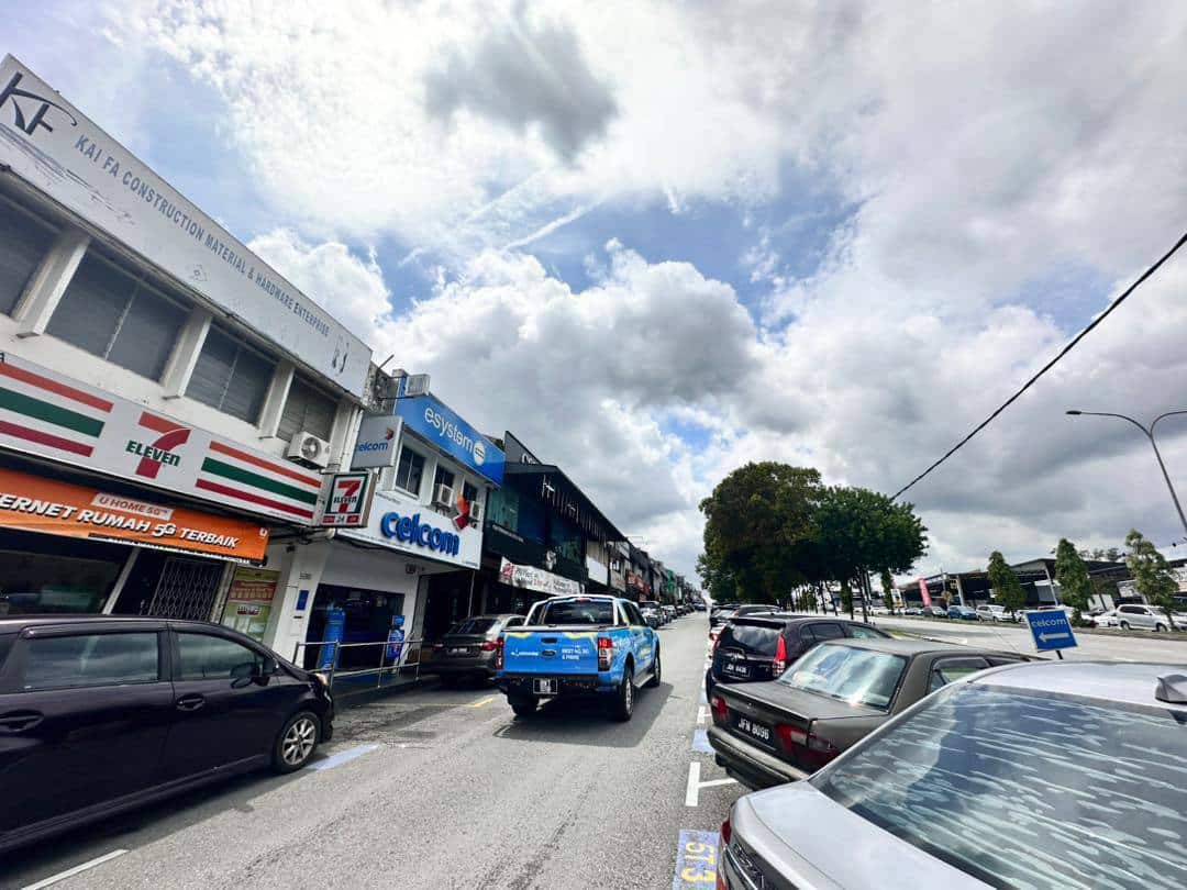 Ground Floor Jalan Laksamana 1