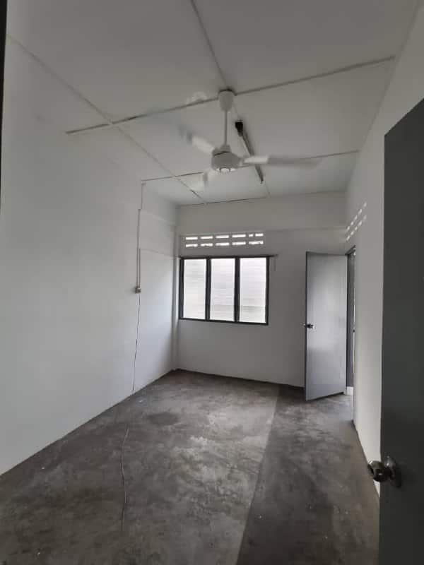 Double Storey Shoplot Taman Nam Tak 6