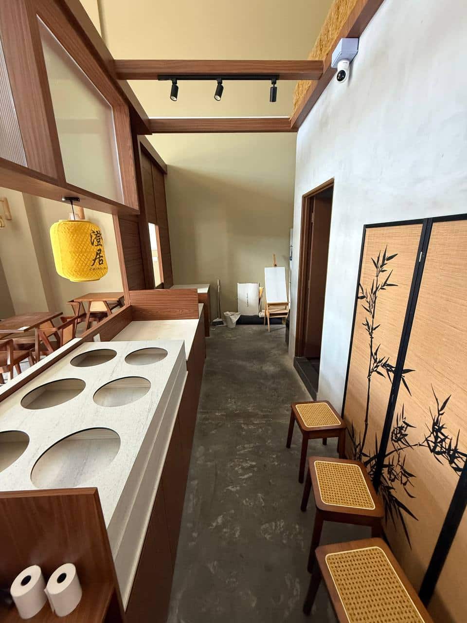 Ground Floor Shop Eco Galleria 5