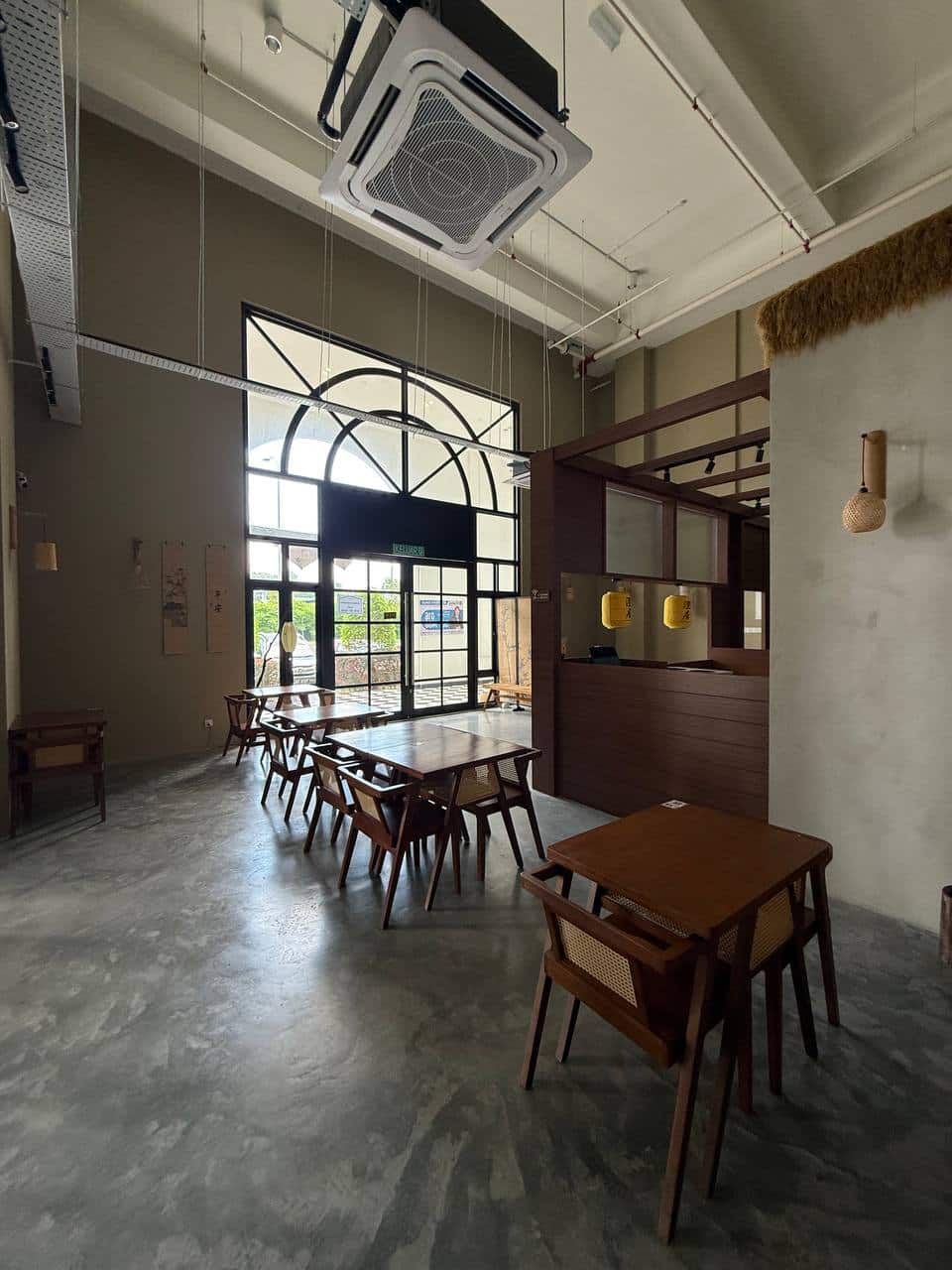 Ground Floor Shop Eco Galleria 4