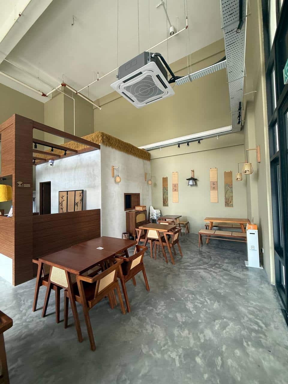 Ground Floor Shop Eco Galleria 11