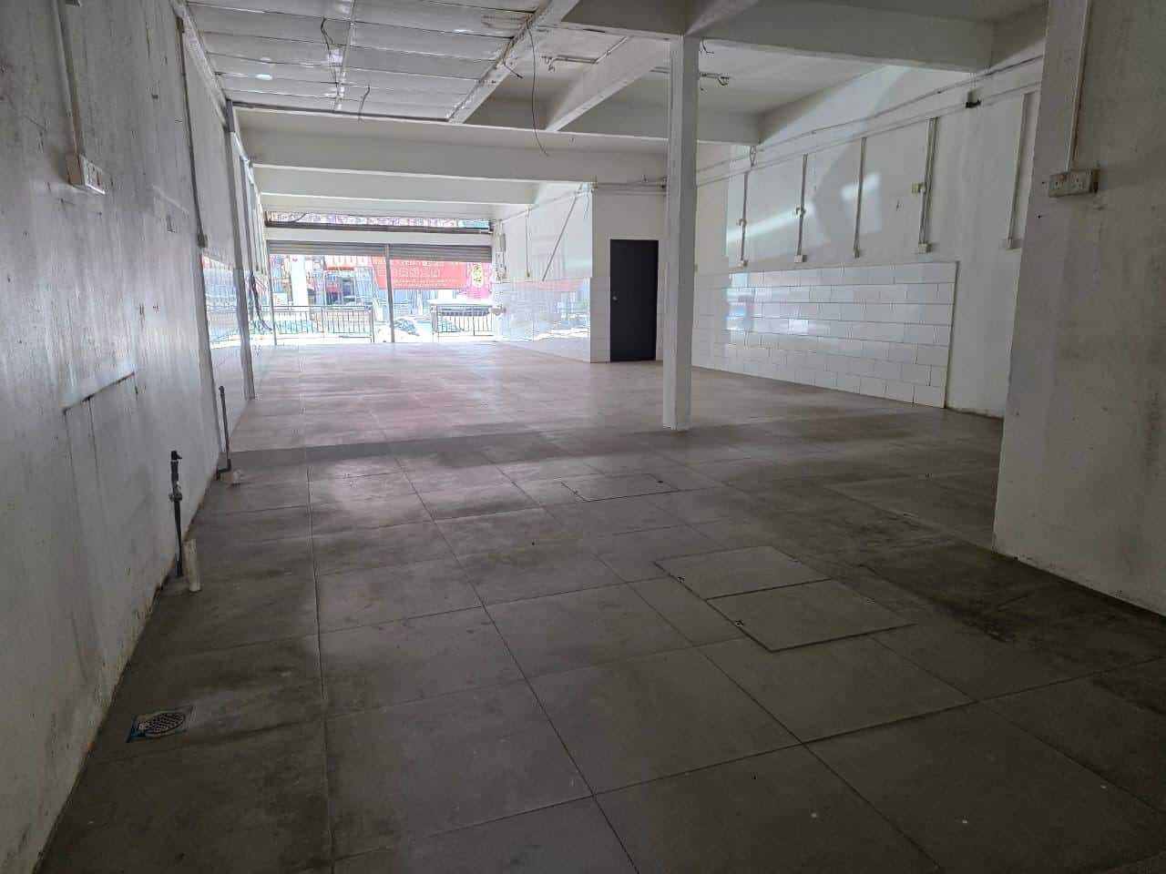 Double storey Shoplot Sri Tebrau 3